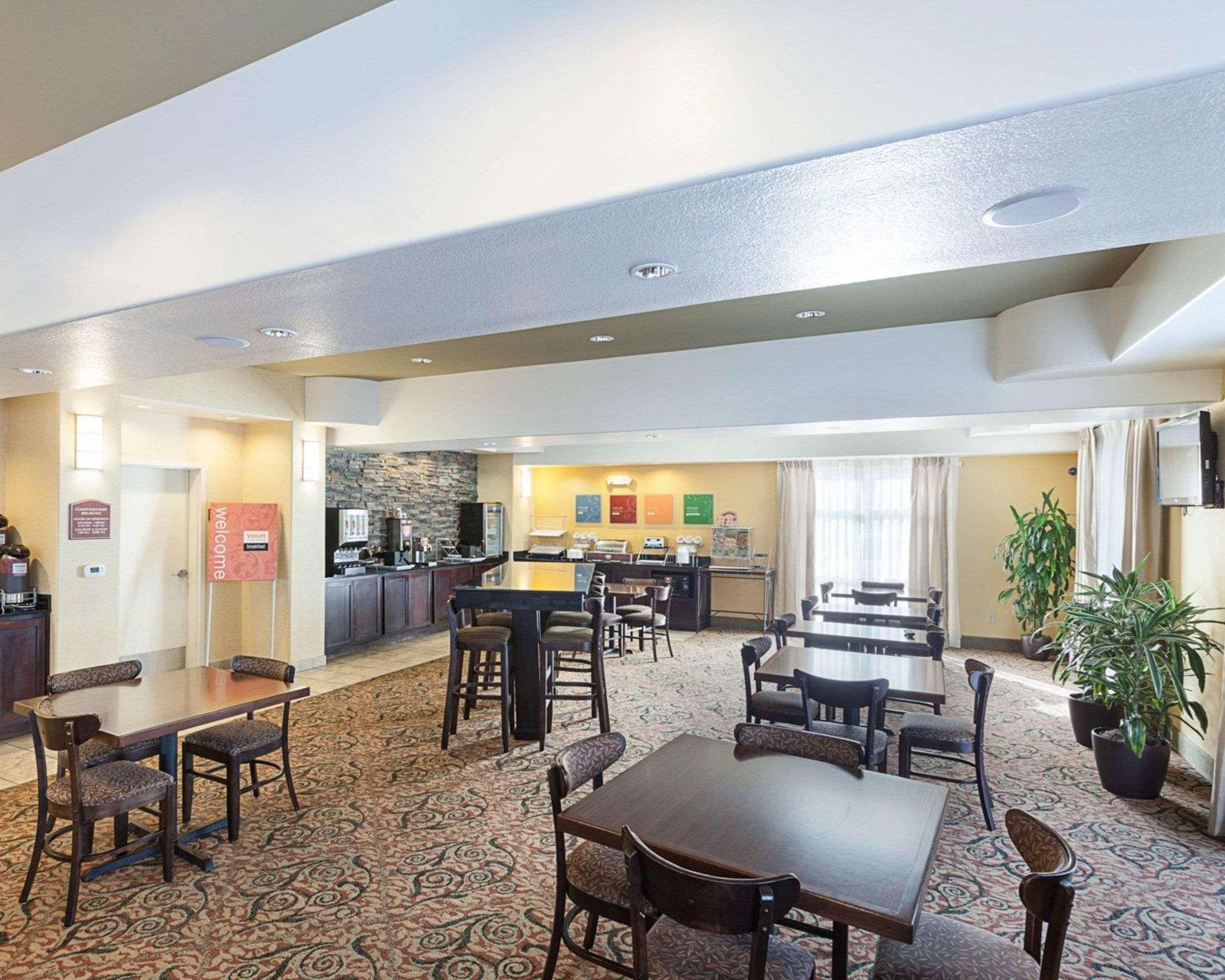 Hotel Comfort Medical Center Near Six Flags 3*